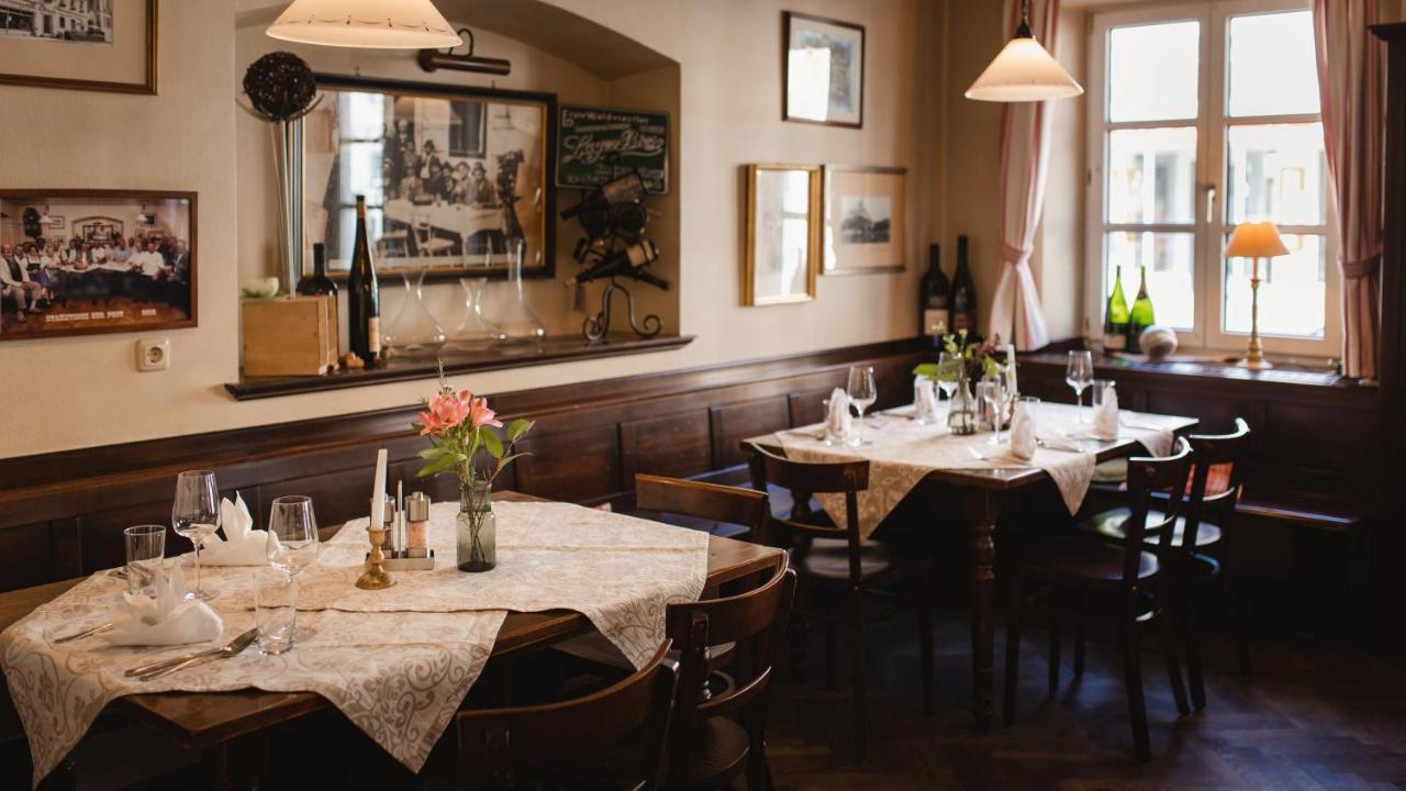 Hotel Restaurant Zur Post Melk Exteriör bild