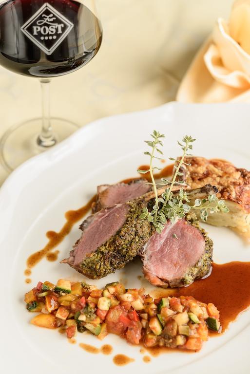 Hotel Restaurant Zur Post Melk Exteriör bild