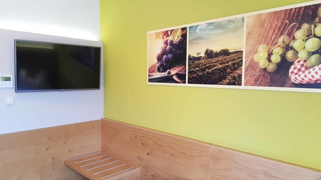 Hotel Restaurant Zur Post Melk Exteriör bild
